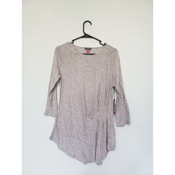 Vince Camuto Tops - Vince Camuto Womens M T-shirt Top 3/4 Sleeve Gray Stripe Tunic Side Pleat NWT